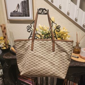 Michael Kors Emry Large Logo Tote